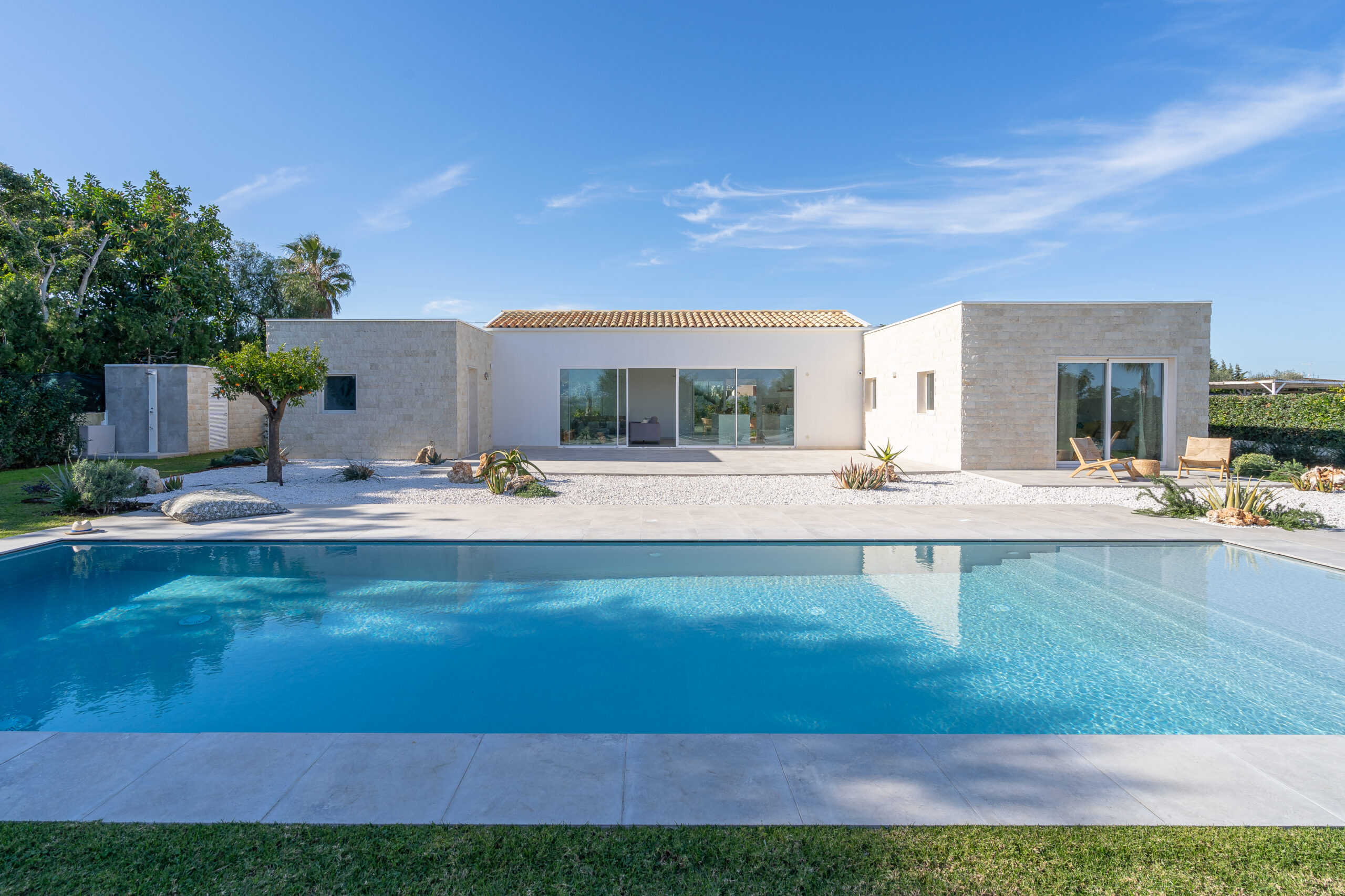 Servizio fotografico per una villa con piscina a Siracusa
